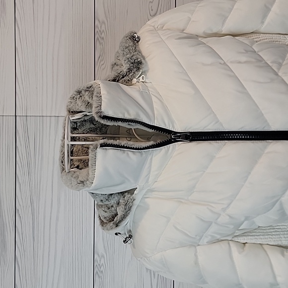 Nautica Women's White Puffer Jacket with Faux Fur Lined Hood Size S - Picture 2 of 12